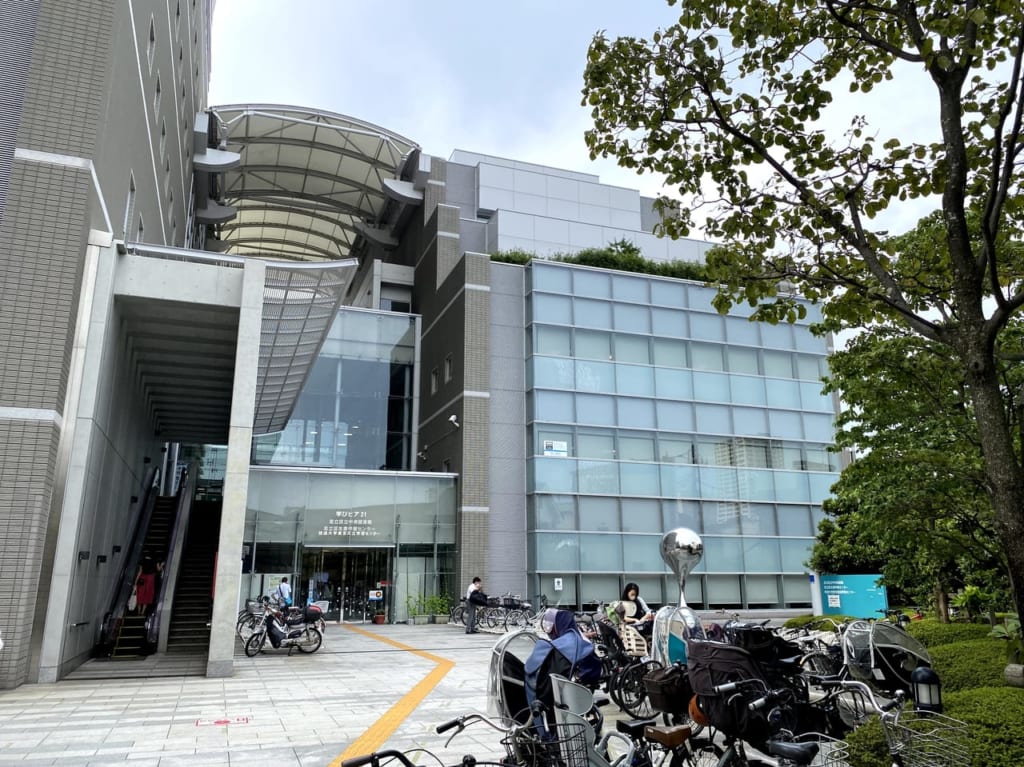 中央図書館