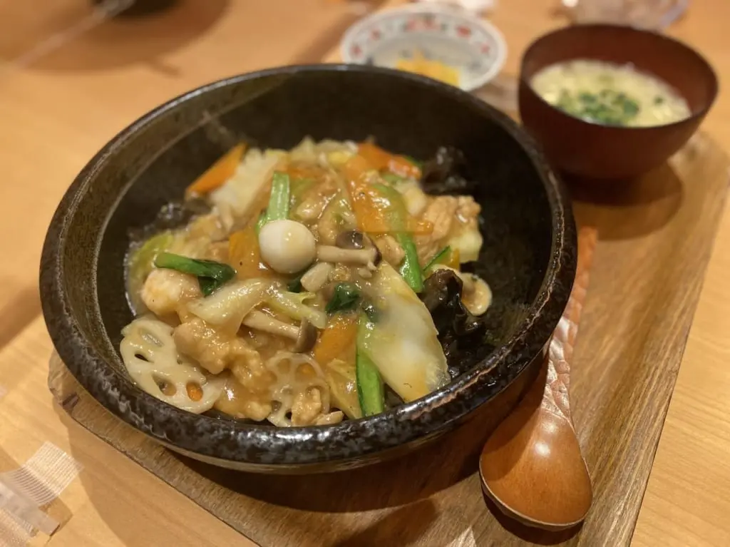 鶴亀飯店