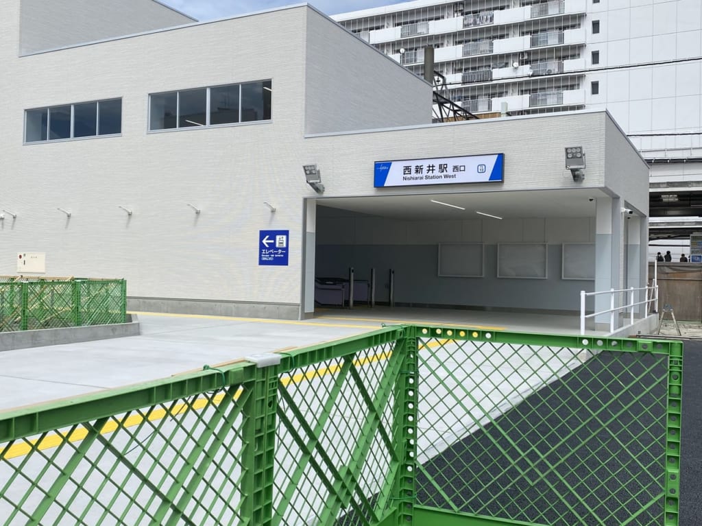 西新井駅西口通路変更