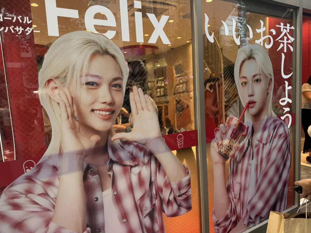 Stray Kids Felixのゴンチャ店内装飾