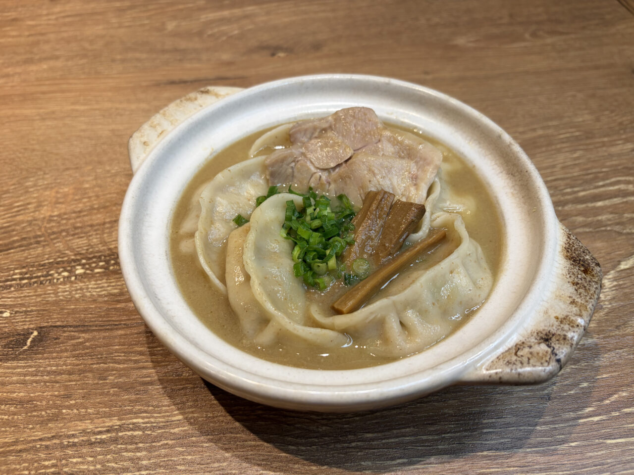 肉汁餃子のダンダダン×天下一品 初のスペシャルコラボ